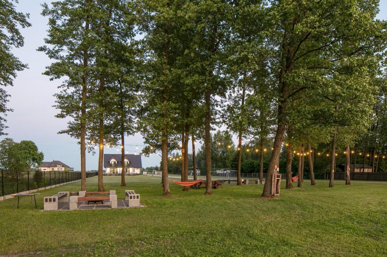 Apartamenty Zielona Lipka Піш Екстер'єр фото